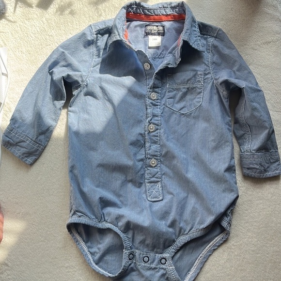 Little Trendsetter: Baby Boy OshKosh Onesie & Short Sleeve Purple Stripe Top 24M - Picture 2 of 6